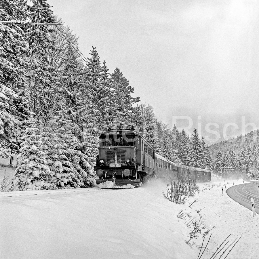 960 114,5 - 1978 29_KR93234