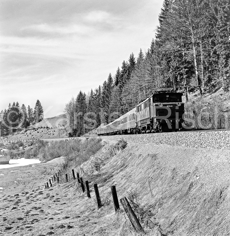 960 114,5 - 1979 23_KR96015