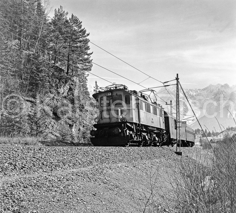 960 115,5 - 1979 23_KR96019