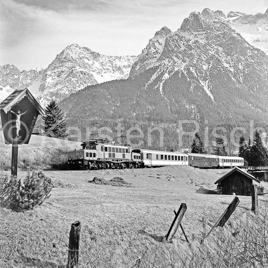 960 115,8 - 1979 23_KR96022