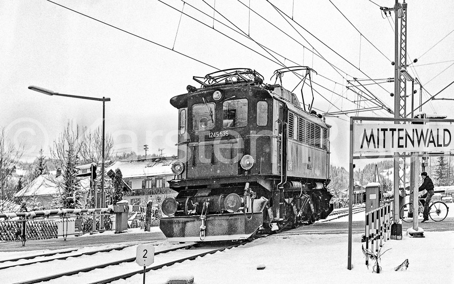 960 118,4 - 1978 19_KR72998