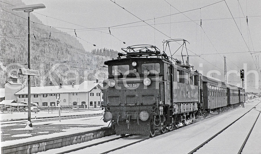 960 118,5 - 1978 22_KR93056