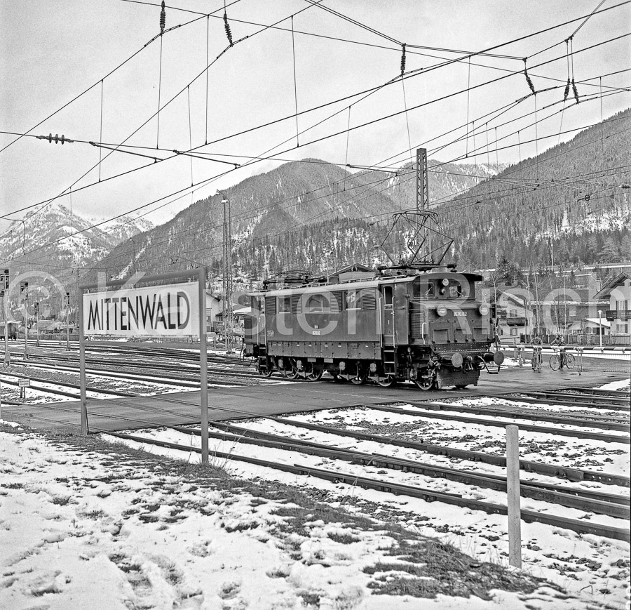 960 118,5 - 1978 31_KR93261