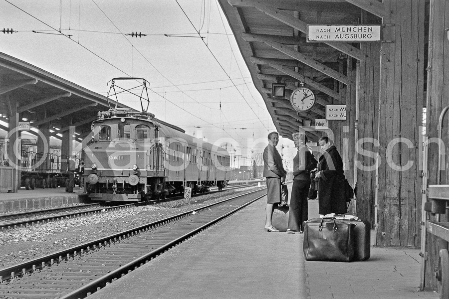 960 74,9 - 1979 35_KR26447