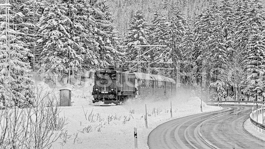 965 15,0 - 1978 23_KR93086