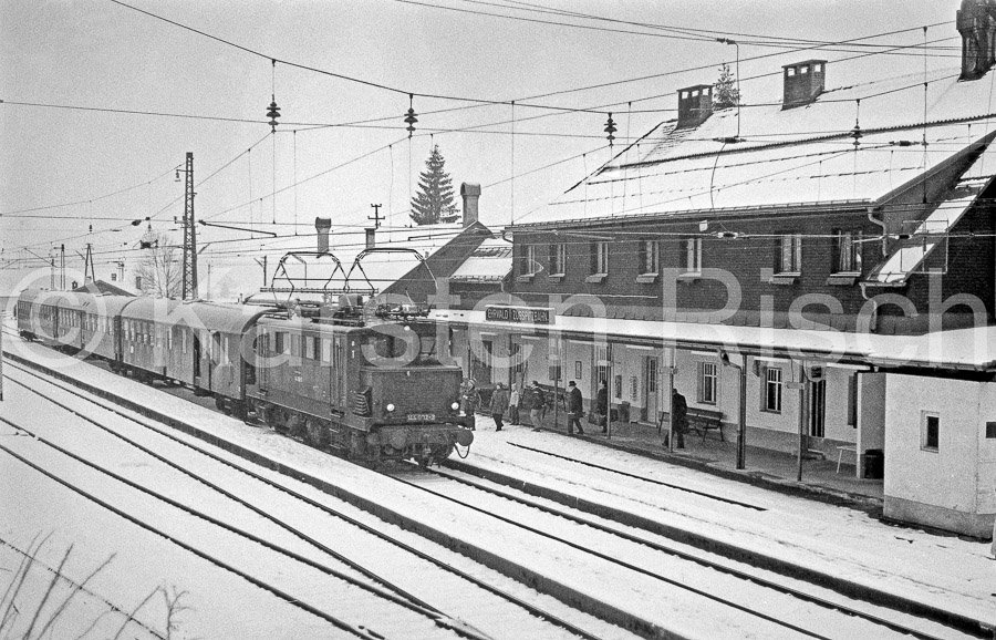 965 23,3 - 1978 25_KR93131