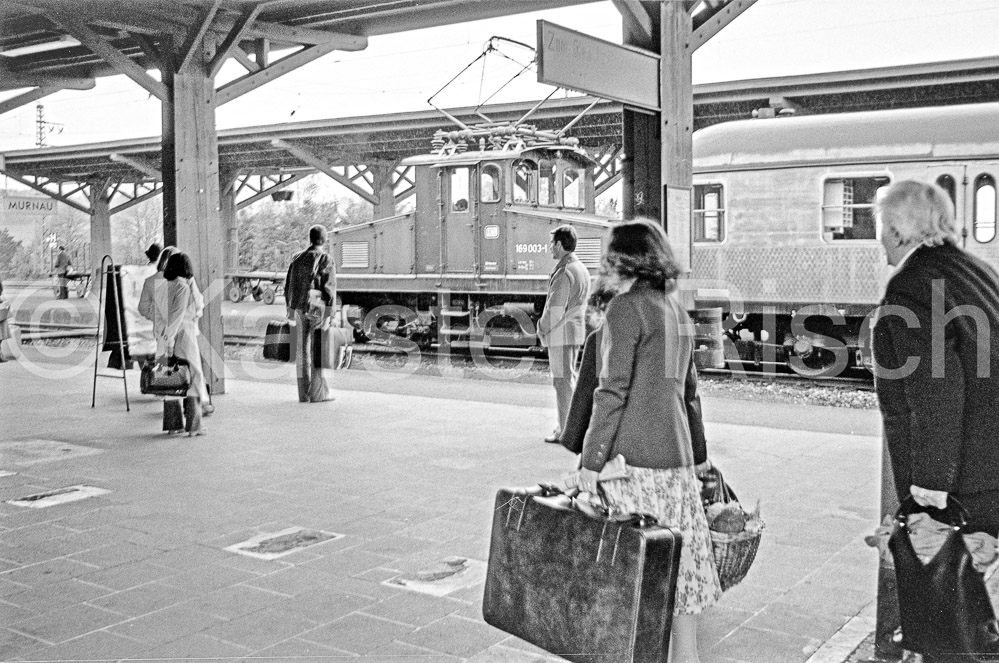 960 74,9 - 1978 104_KR24616