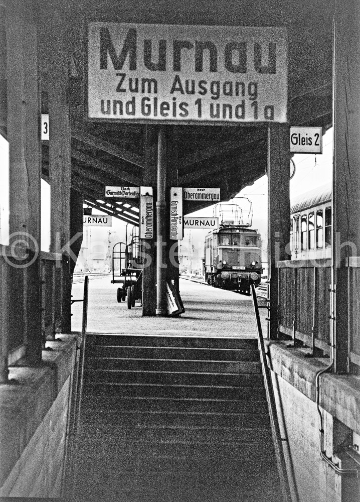 960 74,9 - 1978 107_KR74718