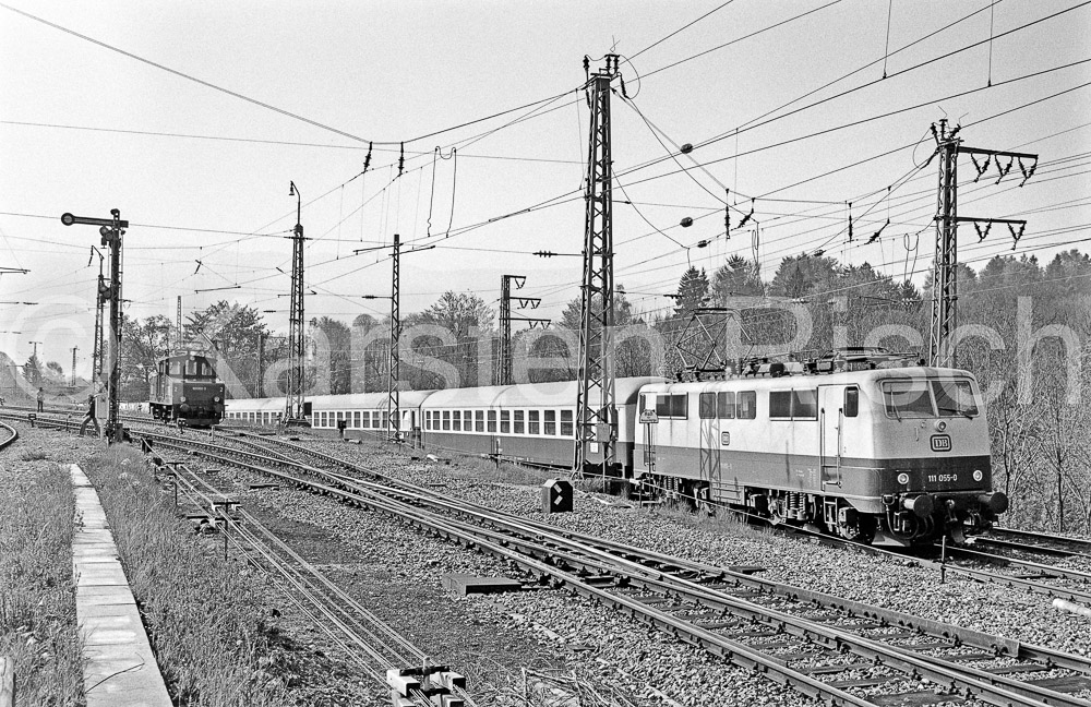 960 74,9 - 1980 46_KR60107