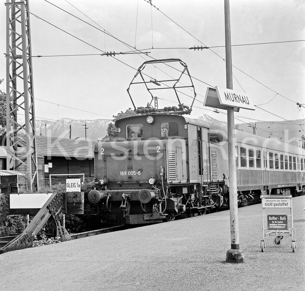 963 0,0 - 1978 101_KR24578