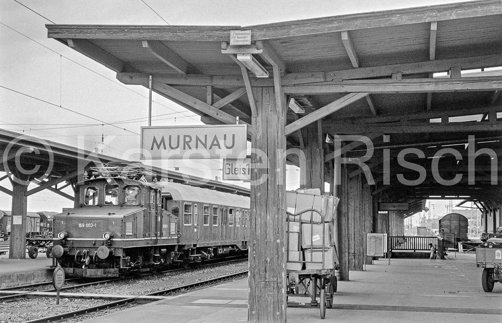 963 0,0 - 1978 105_KR24674