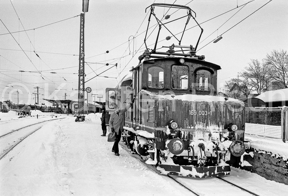 963 0,0 - 1980 11_KR39215