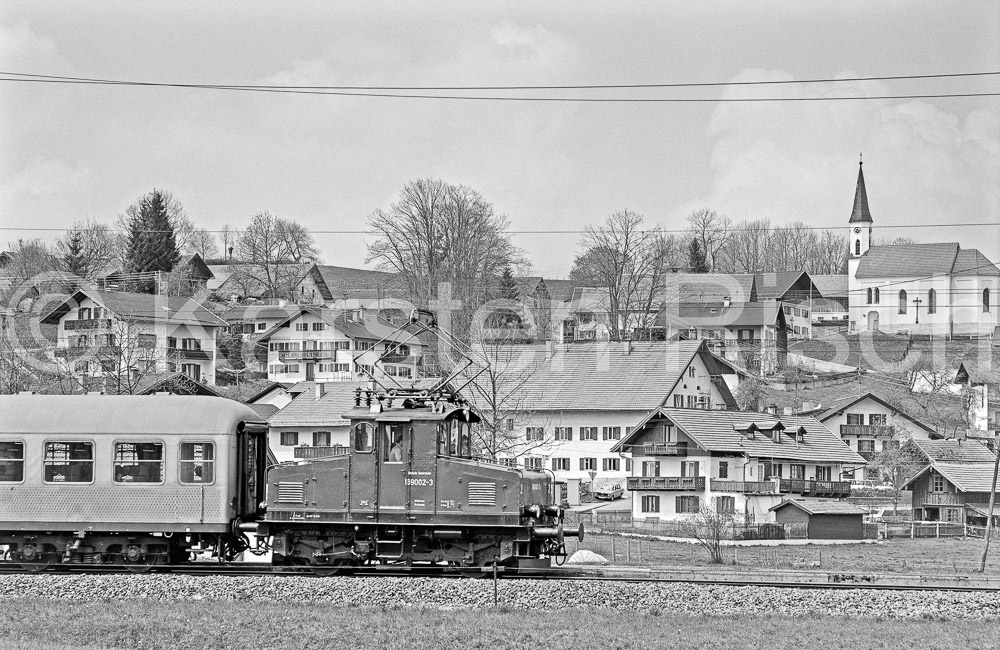 963 14,3 - 1980 45_KR60073