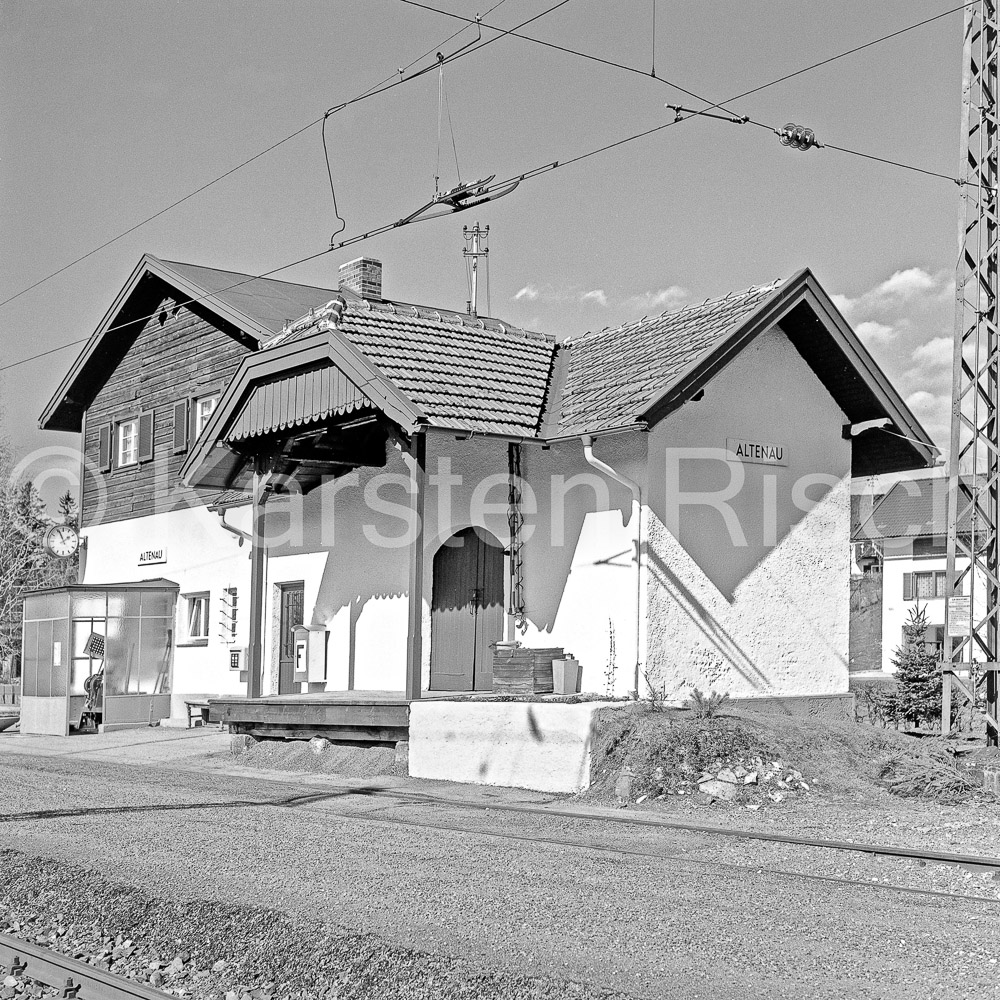 963 16,6 - 1979 27_KR96063