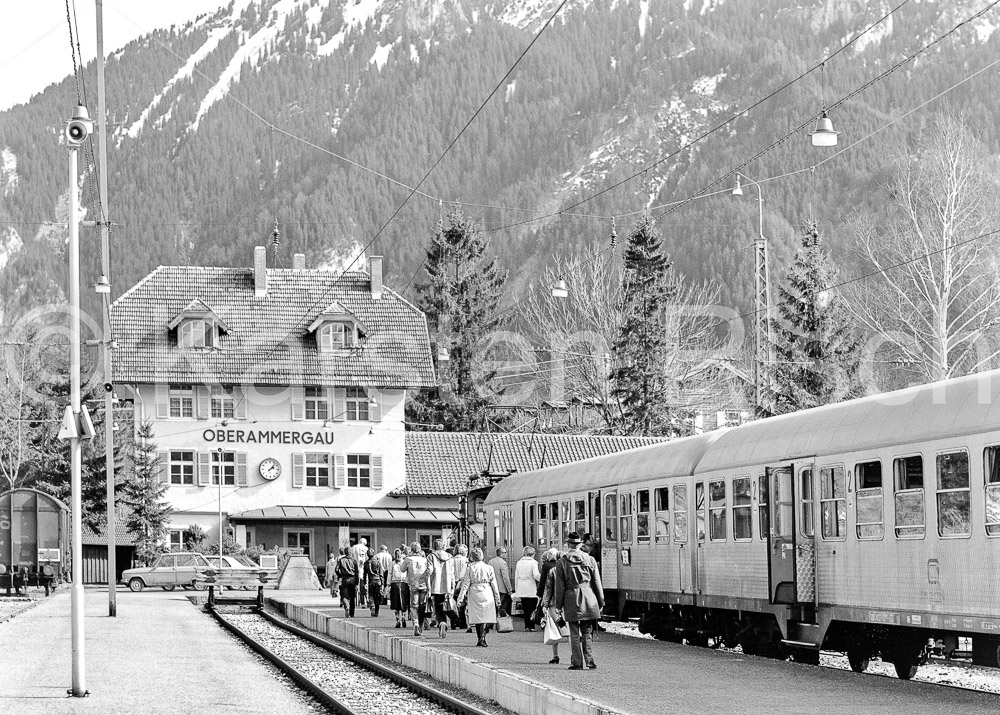 963 23,7 - 1979 28_KR96072