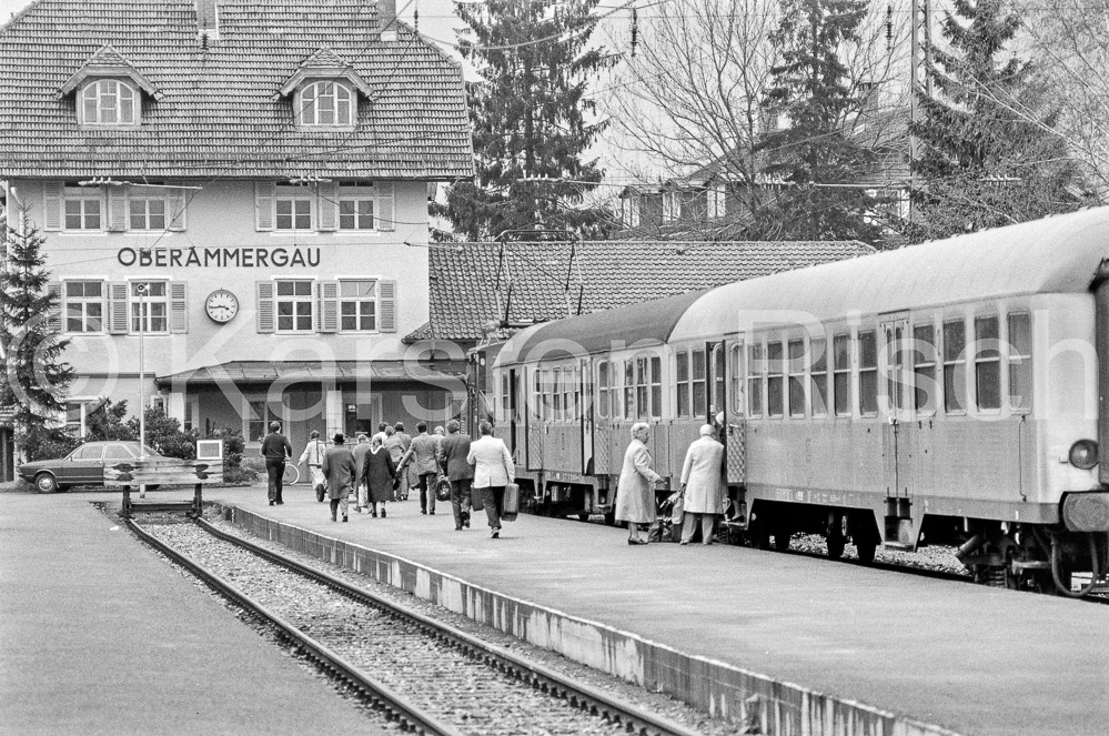 963 23,7 - 1980 44_KR60050