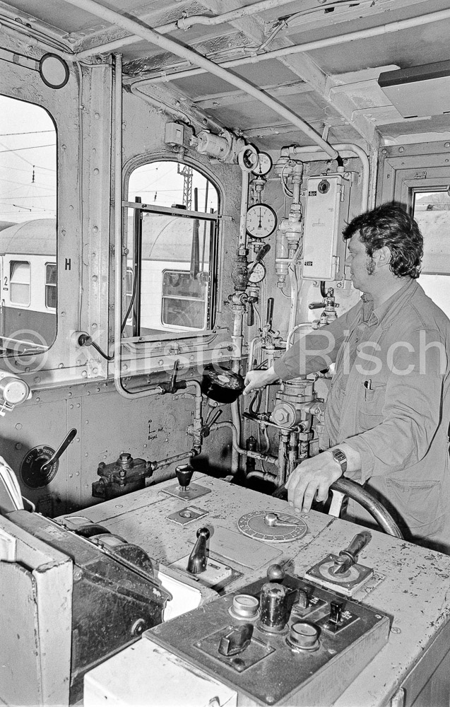 963 23,7 - 1980 48_KR60192