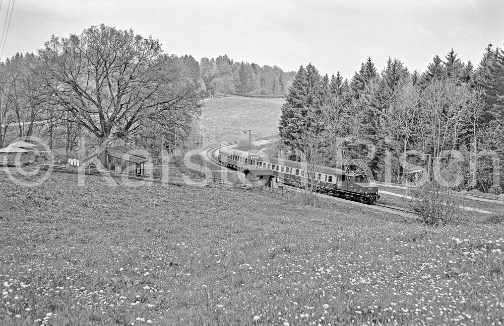 963 3,3 - 1980 45_KR60082