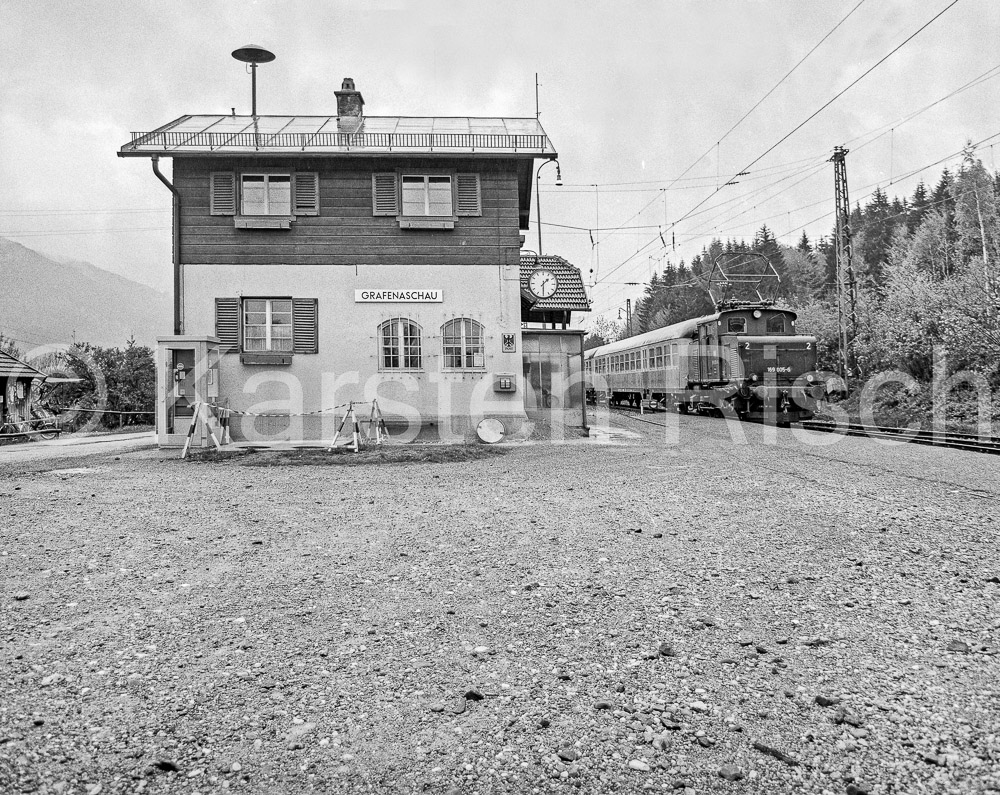 963 5,6 - 1978 100_KR64560