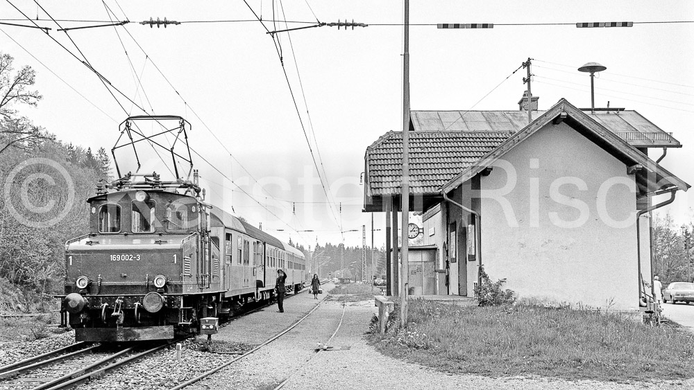 963 5,6 - 1980 44_KR60044