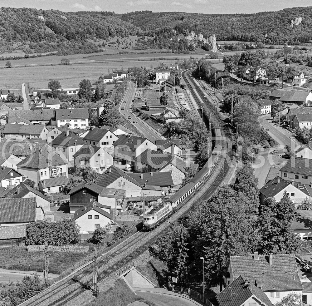 990 118,4 - 1983 23_KR35589