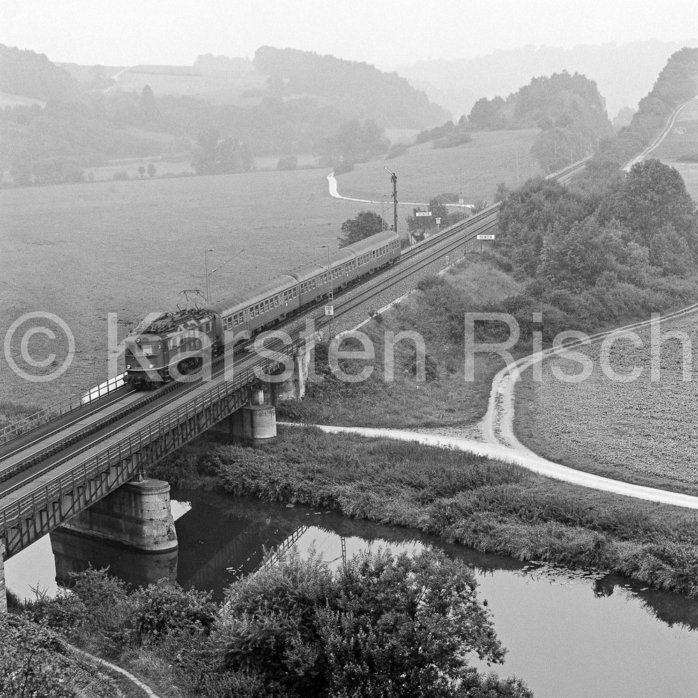 990 119 - 1983 61_KR46312