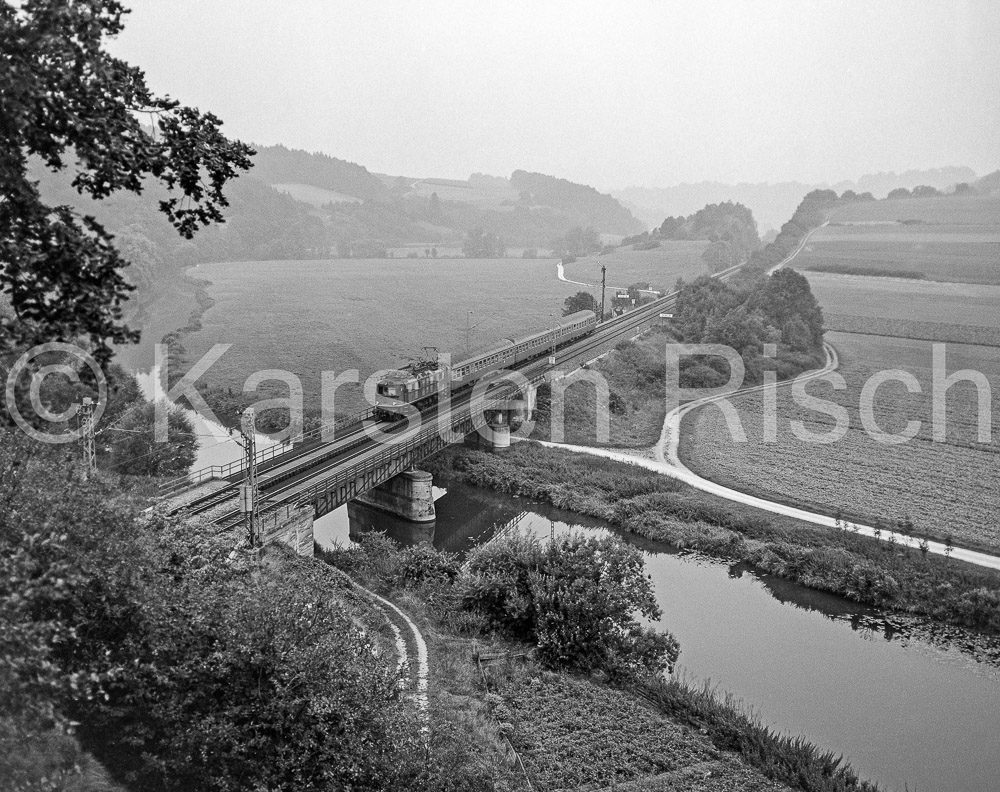 990 119 - 1983 62_KR46324