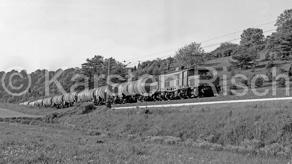 990 120 - 1983 26_KR35632