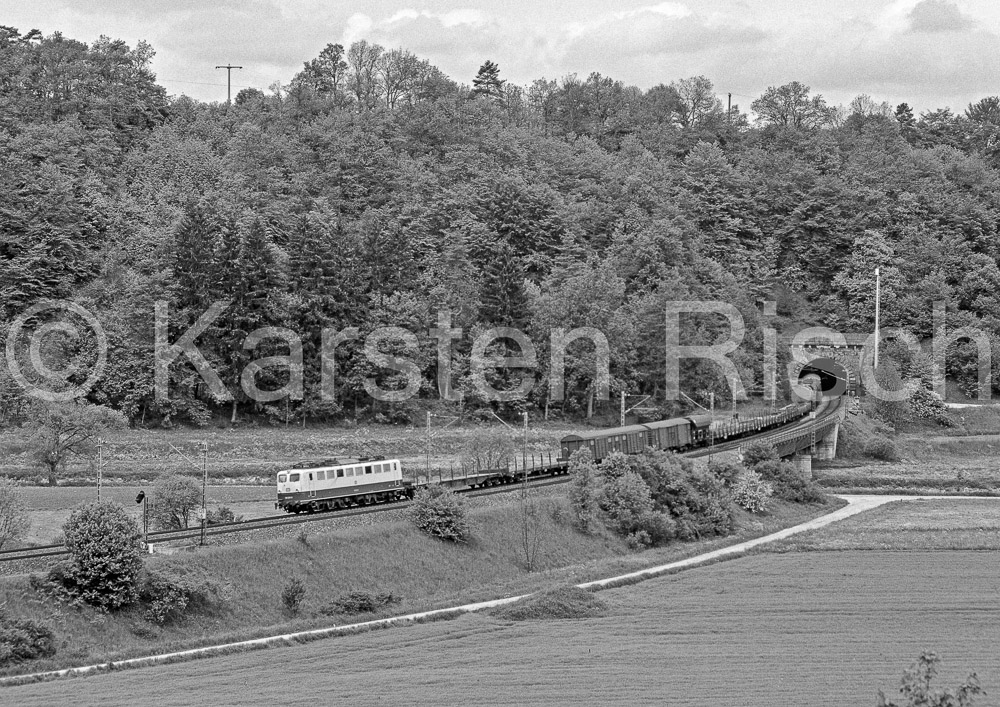 990 128,8 - 1983 23_KR35586