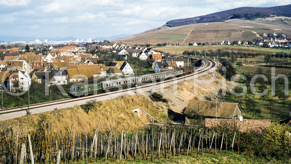 703 216,5 - 1975_KR80055-Bearbeitet