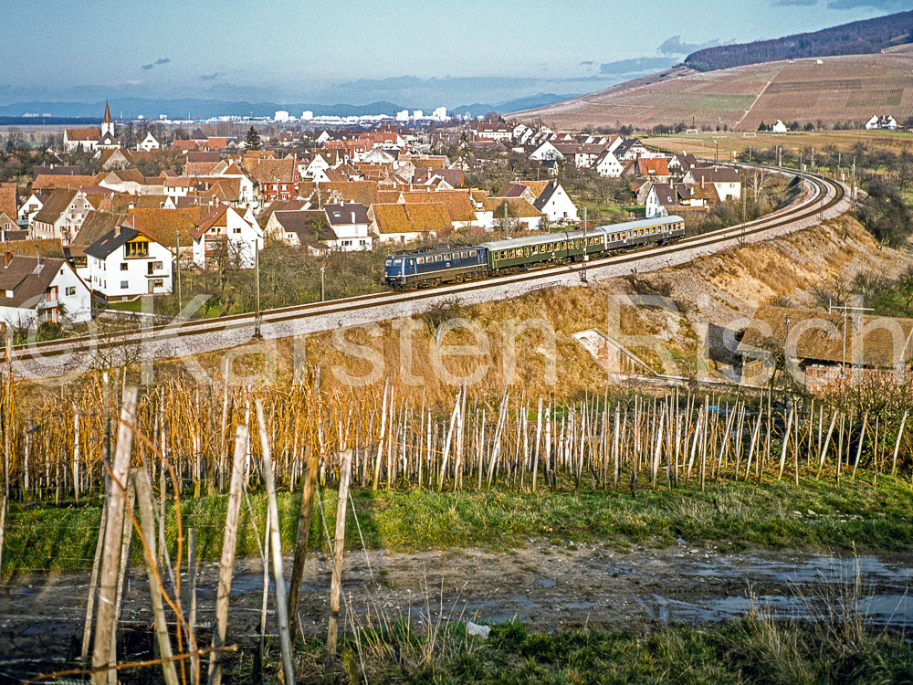 703 216,5 - 1975_KR80059