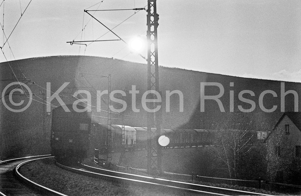 703 216,9 - 1975 103_KR80649