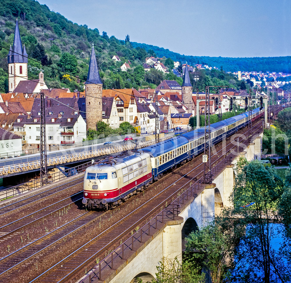 800 39,0 - 1988_KR30312-Bearbeitet