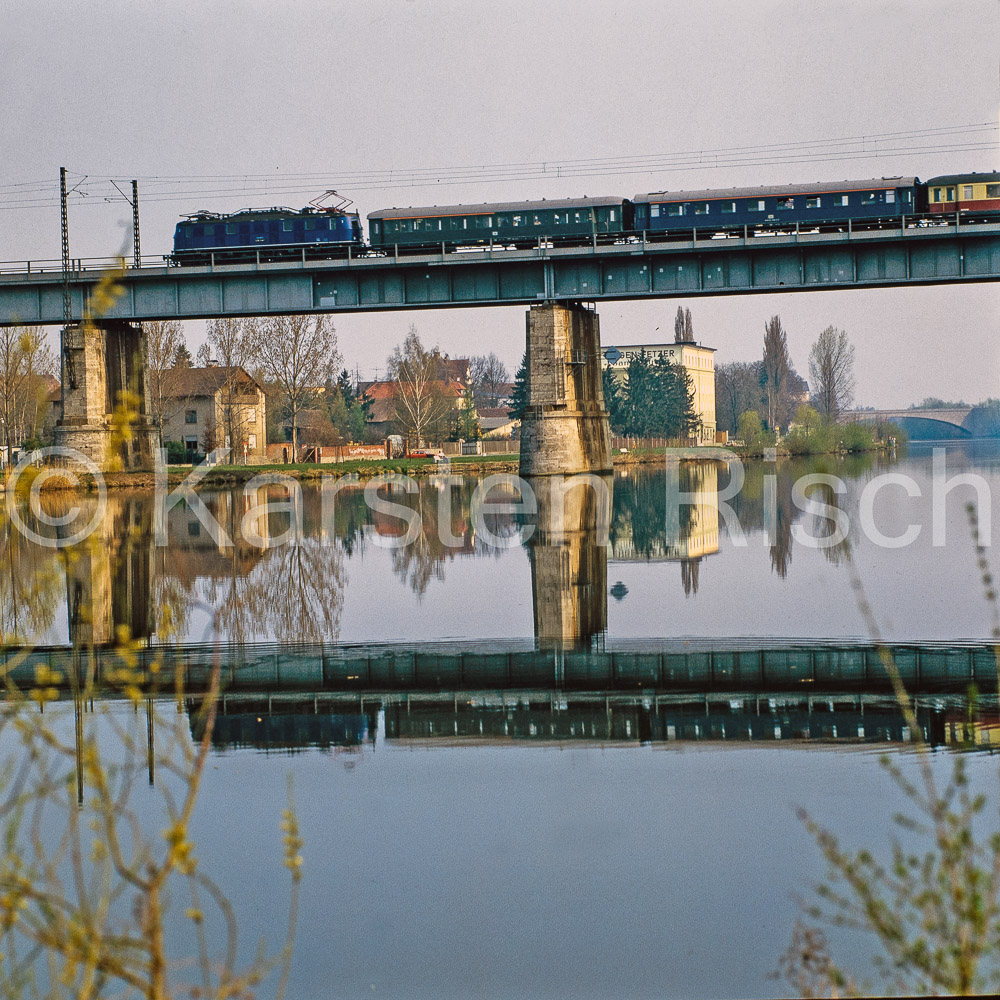 805 71,6 - 1984_KR64256