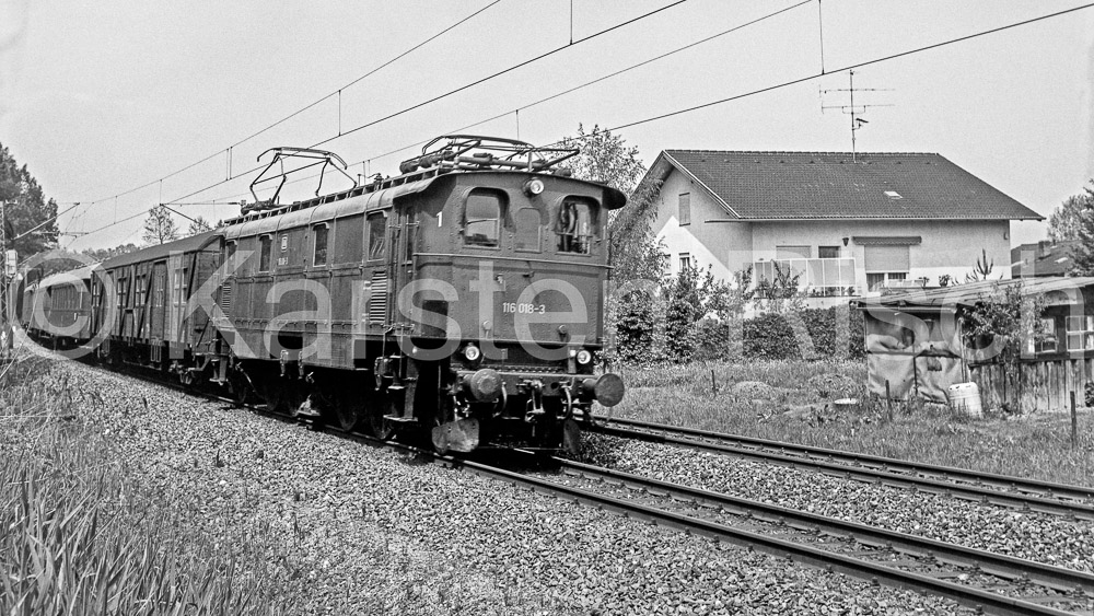 951 22,0 - 1977 23_KR62103