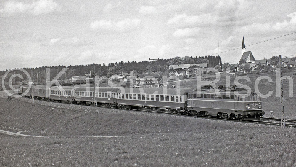 951 67 - 1978 90_KR34377