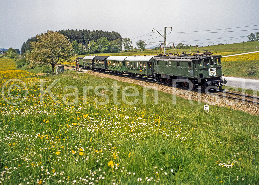 960 71,8 - 1979_KR20535