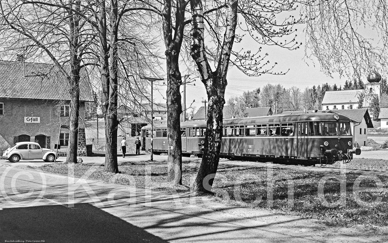 Regensbg.-Falkenstein - 872  30,2 -   _Eisenbahnstiftung - Foto- Karsten Risch - 1984 22_KR46745