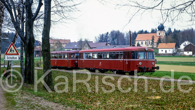 Regensbg.-Falkenstein - 872  30,2 -   _Eisenbahnstiftung - Foto- Karsten Risch - 1984_KR64205-Bearbeitet