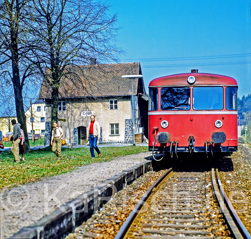 Regensbg.-Falkenstein - 872  30,2 -   _Eisenbahnstiftung - Foto- Karsten Risch - 1984_KR64241-Bearbeitet