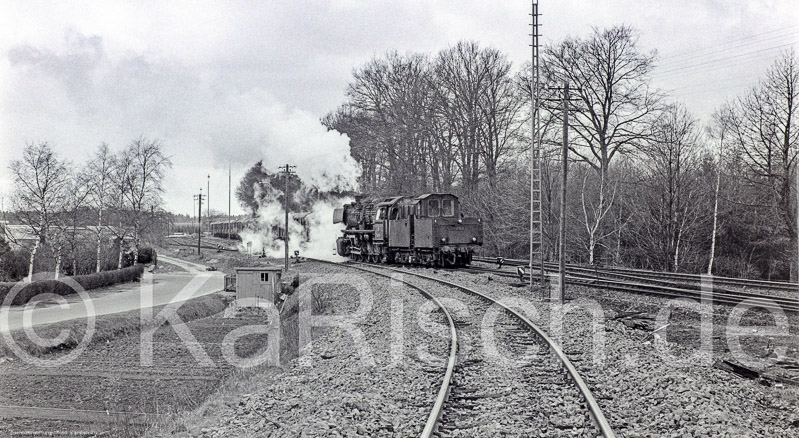 DB 116 57,1 - Ortsklärung erf. -  Soltau, 1975 _Eisenbahnstiftung - Foto- Karsten Risch - 1975 102_KR80626