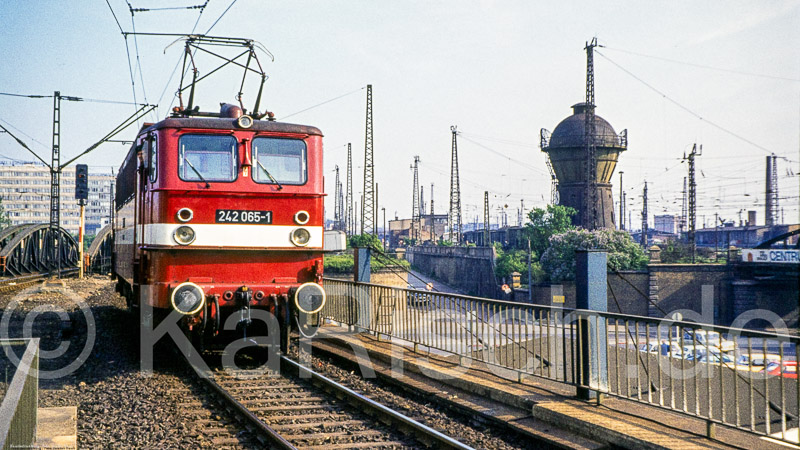 DR Bf. Halle  - Eisenbahnstiftung - Foto- Karsten Risch_1976_KR80782-Bearbeitet